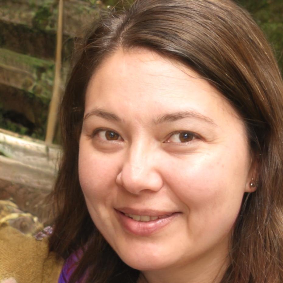 Cordelia Blackthorne, Lead Portfolio Analyst at plorinavethq